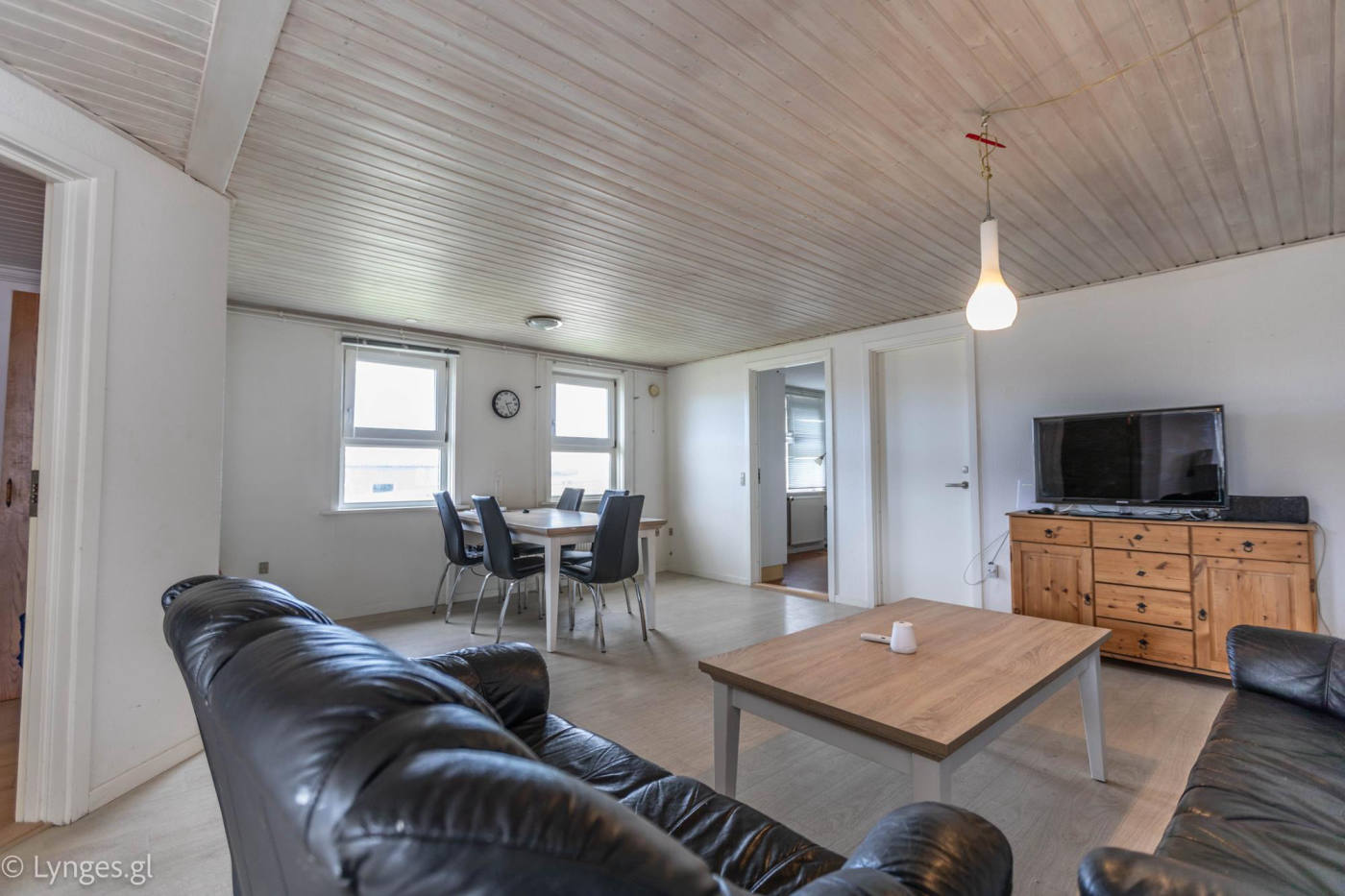 Будинок, 1292 м², 328 375$ — FAKTOR